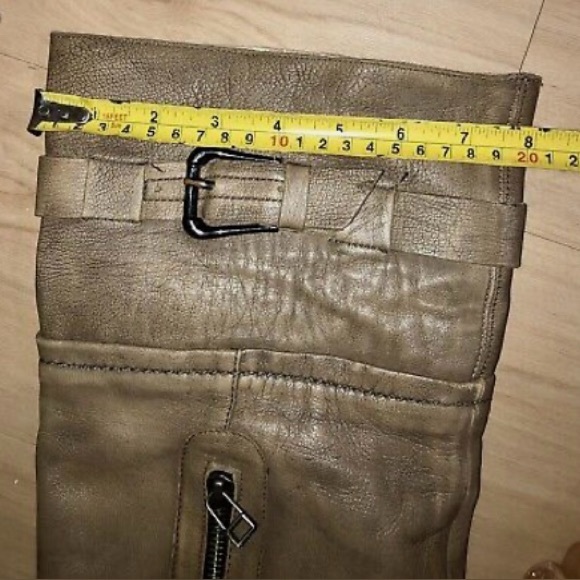 SABRA Over the Knee Riding Boots. Stunning!
Size 8.5. Never Worn. Retail $369. - Picture 6 of 8